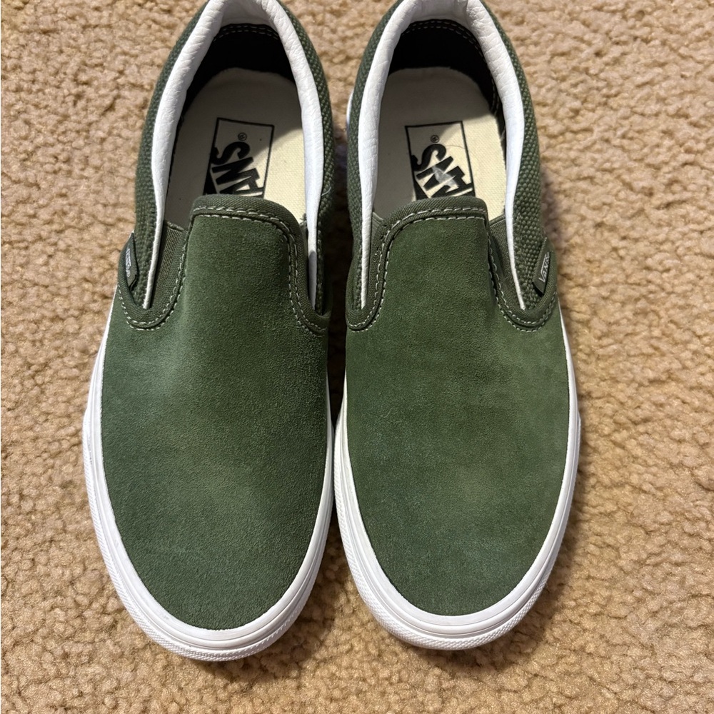 Vans Women Olive Green Slip-On Sneakers Size 6
